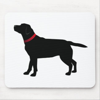 Mousepad Labrador preto com colar vermelho