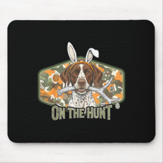 Mousepad Labrador retriever engraçado de Páscoa à caça do c