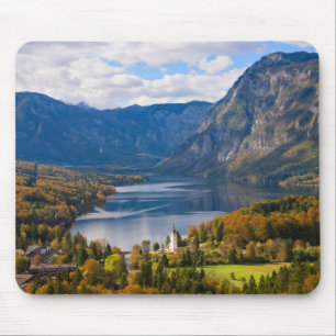 Mousepad Lago Bohinj em Slovenia no outono