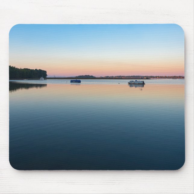 Mousepad lago champlain sunrise na baía de santos albans (Frente)