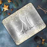 Mousepad Lâmina de ouro prateado com metal escovado chic<br><div class="desc">Chic escovou metal prateado dourado falso brilho Mouse pad. Adicione um toque de brilho e brilho ao seu escritório doméstico ou dormitório com este elegante mouse pad personalizado. Para torná-lo extra especial, ele também é monograma e personalizado. clique no link "personalizar mais" e use a ferramenta design para modificar o...</div>