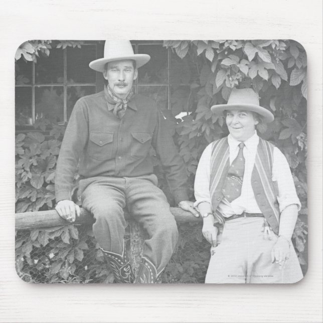 Mousepad Larry Larom e um levantamento das mulheres (Frente)