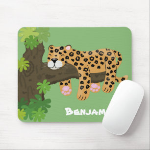 Mousepad Leopardo bonito dormindo em desenho animado de árv