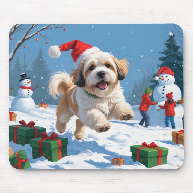 Mousepad Lhasa Apso Correndo em Neve com Chapéu de Natal (Frente)