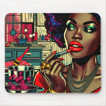 Linda mulher colocando o Lipstick