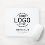 Mousepad Logotipo Personalizado Site de Nome Branco Minimal<br><div class="desc">Este moderno e simples logotipo personalizado e minimalista de business é um presente de material de merchandise de promocional para funcionários e clientes. Ele apresenta um impressão de cor de cheio de qualquer logotipo comercial, slogan de nome e site ou texto adicional. O fundo branco deste produto de balanço profissional...</div>