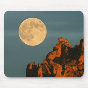 Mousepad Lua cheia   Basalt Cliff Smith Rock State Park