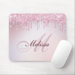 Mousepad macograma rosa dourado púrpura do rato<br><div class="desc">Letra monográfica com um fundo metálico rosa elegante com brilho roxo rosa dourado feminino. Os recursos de texto podem ser personalizados.</div>
