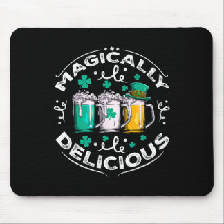 Mousepad Magicamente Delicioso Dia de São Patrício Bebendo 