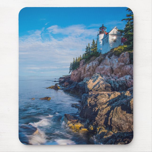 Mousepad Manhã Sun no farol baixo do porto (Frente)