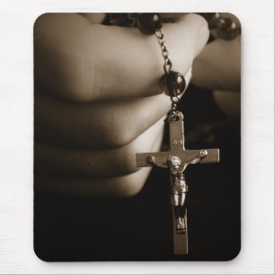 Mousepad Mãos com o rosário no Sepia