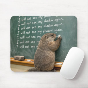 Mousepad Marmota Escrevendo Linhas em um Quadro Negro Verde