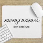 Mousepad Melhor Mãe Personalizada Nome De Caligrafia<br><div class="desc">Celebre as mães especiais da sua vida com a nossa design de Nome da Caligrafia da Melhor Mãe Personalizada, perfeita para Dia de as mães, aniversários ou qualquer ocasião para mostrar seu amor. Este presente elegante e personalizável é ideal para todas as mães — sejam elas a melhor mãe do...</div>