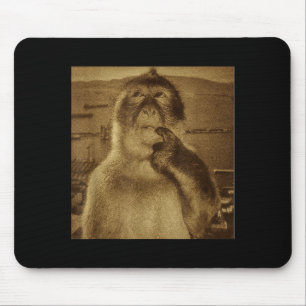 Mousepad Meme do Macaco Pensativo Vintage Retro