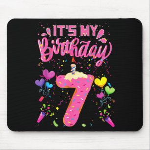 Mousepad menina feliz de 7 anos fazendo aniversário de 7 an