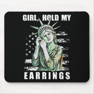 Mousepad Menina Segura Meus Brincos Estátua Sutil Resistir