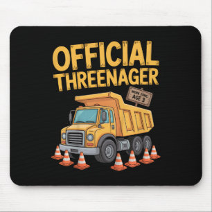 Mousepad Menino de Três Anos de Idade Fazendo Aniversário T