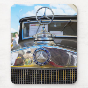 Mousepad Mercedes-Benz 260D. O primeiro carro a diesel do m