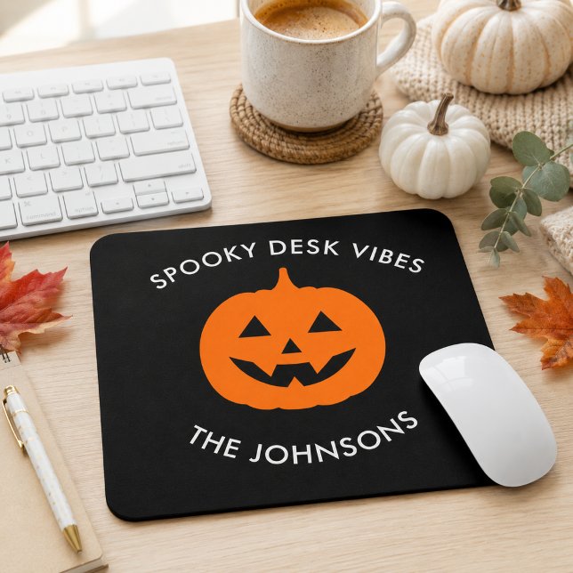 Mousepad Mesa Assombrada Minimalista – Halloween Personaliz (Criador carregado)