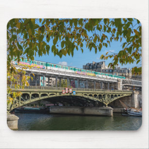 Mousepad Metro na ponte Bir-Hakeim - Paris, França
