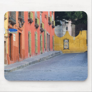 Mousepad México, San Miguel de Allende, Casas ao longo