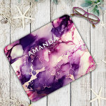 Mousepad monograma de mármore-mármore cintilante<br><div class="desc">Bonito chic e elegante brilho de marble art bling em diferentes tons roxo mousepad. Adicione estilo ao seu escritório, mesa ou espaço pessoal com um mouse chic e na moda monograma. O acessório perfeito para uma moça ou mulher moderna contemporânea. Um design bonito, moderno e legal que você pode personalizar...</div>