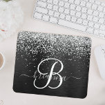 Mousepad Monograma do Sparkle Preto com Glitter de Prata Pe<br><div class="desc">Personalize facilmente esta moda elegante do mouse design com brilho bonito prateado em um fundo metálico escovado preto.</div>