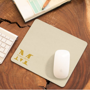 Mousepad Monograma Dourado de bege neutro