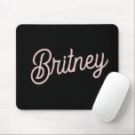 Mousepad Monograma e Nome Moderno Pink Pidroso Blush<br><div class="desc">O Modern Blush Dusty Pink Monograma e o Nome Mouse Pad é um na moda e acessório funcional para o seu espaço de trabalho. Projetado com uma cor rosada e poeirenta, este mouse pad pode ser personalizado com um monograma e nome, adicionando um toque de elegância e individualidade à sua...</div>