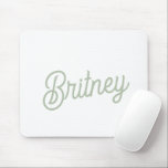 Mousepad Monograma e Nome Personalizados Verde do Modern Sa<br><div class="desc">O moderno Sage Green Personalized Monograma e Name Mouse Pad foi projetado para trazer um toque de elegância ao seu espaço de trabalho. Apresentando um fundo verde de sábio tranquilo com seu monograma e nome personalizados, ele adiciona um elemento pessoal e na moda à sua mesa. Esta plataforma do mouse...</div>