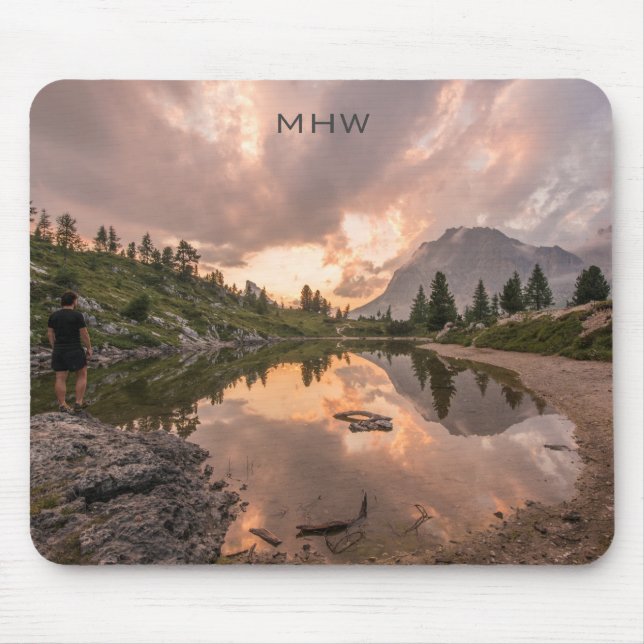 Mousepad Monograma personalizado Pond de montanha (Frente)