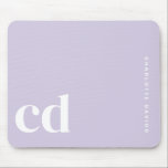 Mousepad Monograma Púrpura Leve Cura Inicial<br><div class="desc">Uma combinação perfeita de funcionalidade e estilo. Essas mouses pads personalizadas com suas iniciais adicionam um toque único a qualquer decoração da sala de estudo, especialmente para estudantes que buscam uma estética inspirada na Coreia. Ideal para aprimorar a decoração e a organização da mesa de estudo, este mouse pad é...</div>