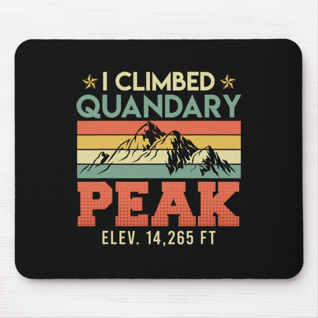 Mousepad Montanhistas escalando o cume do Quandary Peak em  (Frente)