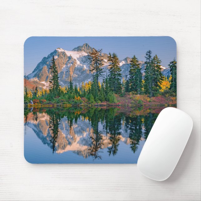 Mousepad Monte Shuksan refletido no Reflection Lake (Com mouse)