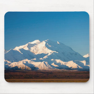 Mousepad N.A., EUA, Alasca.  Monte McKinley no Denali