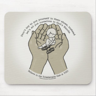 Mousepad Nas Mãos de Deus