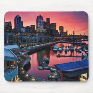 Mousepad Nascer do sol no cais 66 que olha para baixo no