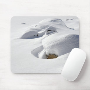 Mousepad Neve Provoca Sobre Rochas Foto De Inverno