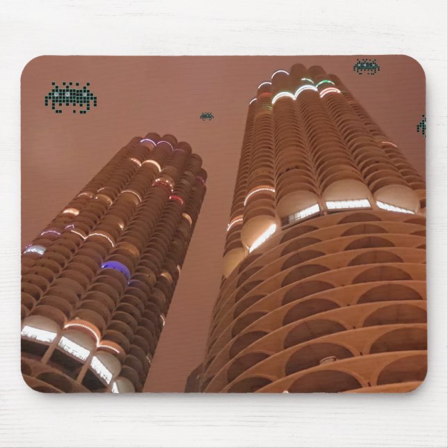 Mousepad Night of the Marina City Invaders (Frente)