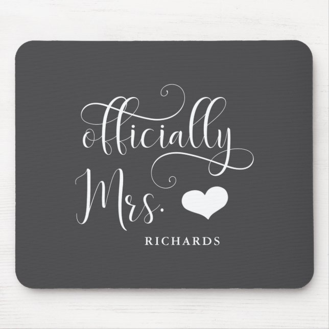 Mousepad Noiva Nova Senhora Ly Com Coração Escuro  (Frente)