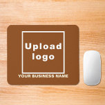 Mousepad Nome de empresa e logotipo no mouse paulistano<br><div class="desc">Mouse pad que você pode personalizar para colocar seu nome de empresa e logotipo. Pad personalizável do mouse que você pode usar para criar reconhecimento de nome de marca. Para os proprietários comerciais de computadores e outras empresas relacionadas a eletrônicos, você também pode incluir isso em seus produtos de promocional,...</div>