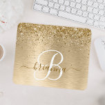 Mousepad Nome do Monograma da Largura Dourada Bruta de Meta<br><div class="desc">Personalize facilmente este design da pastilha chic do mouse moderna com brilho bonito dourado em um fundo metálico escovado dourado.</div>