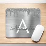 Mousepad Nome do Monograma do Silver Glitter Brugado Metal<br><div class="desc">Folha de prata Folha metálica Brilhante Brilhante Monograma Metálico Nome e Mousepad Inicial (mouse pad). Isto faz o doce e perfeito aniversário de 16 anos,  casamento,  chá de panela,  aniversário,  chá de fraldas ou festa de solteira presente para alguém que ama luxo de luxo e estilos quíticos.</div>