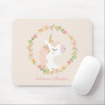 Mousepad Nome Personalizado Cor-de-rosa-rosa-rosado branco<br><div class="desc">Traga um toque de magia para o seu espaço de trabalho com esta plataforma de rato unicórnio personalizada, com um design pastel suave com uma coroa floral e um nome personalizado; perfeito para amantes de unicórnios, crianças ou qualquer pessoa que queira adicionar um detalhe caprichoso e charmoso à sua mesa....</div>