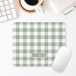 Mousepad Nome Personalizado do Farmhouse Sage Buffalo Check<br><div class="desc">Pasta de rato personalizada com xadrez de búfalo verde de sábio/gingham/padrão de verificação com nome/monograma personalizado.</div>