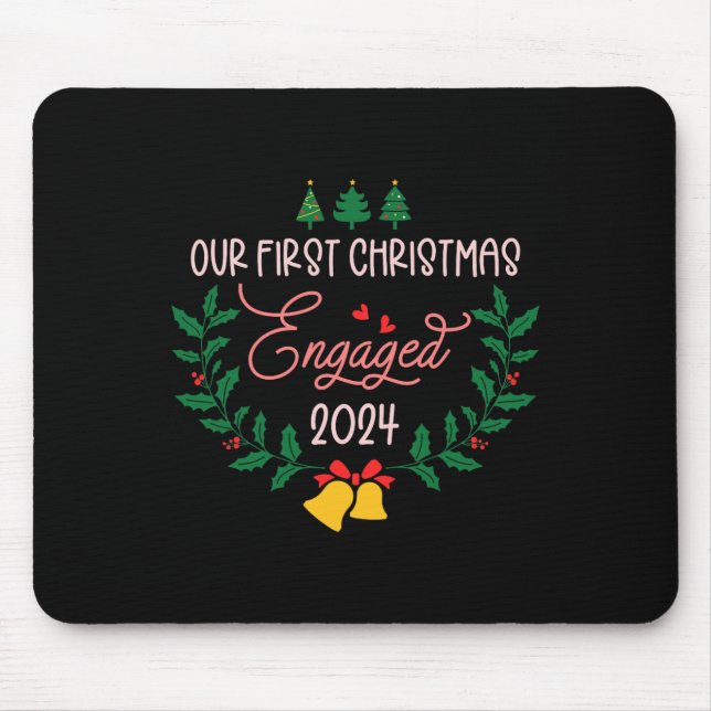 Mousepad Nosso primeiro Casal de Noivado de Natal Engaged 2 (Frente)