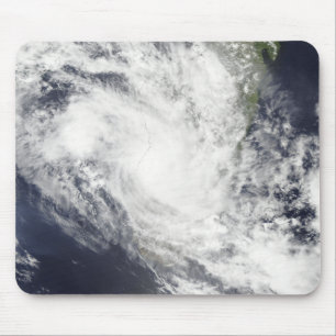 Mousepad O ciclone tropical Fami paira sobre Madagascar
