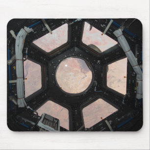 Mousepad O deserto de Sahara visível através das janelas