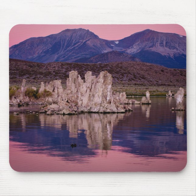 Mousepad O Espetacular Lago Mono Na Sombra (Frente)