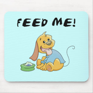 Mousepad O filhote de cachorro alimenta-me o camiseta e os